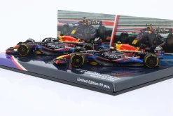 2-Car Set Verstappen #1 & Perez #11 USA GP Formel 1 Weltmeister 2023 1:43 Minichamps