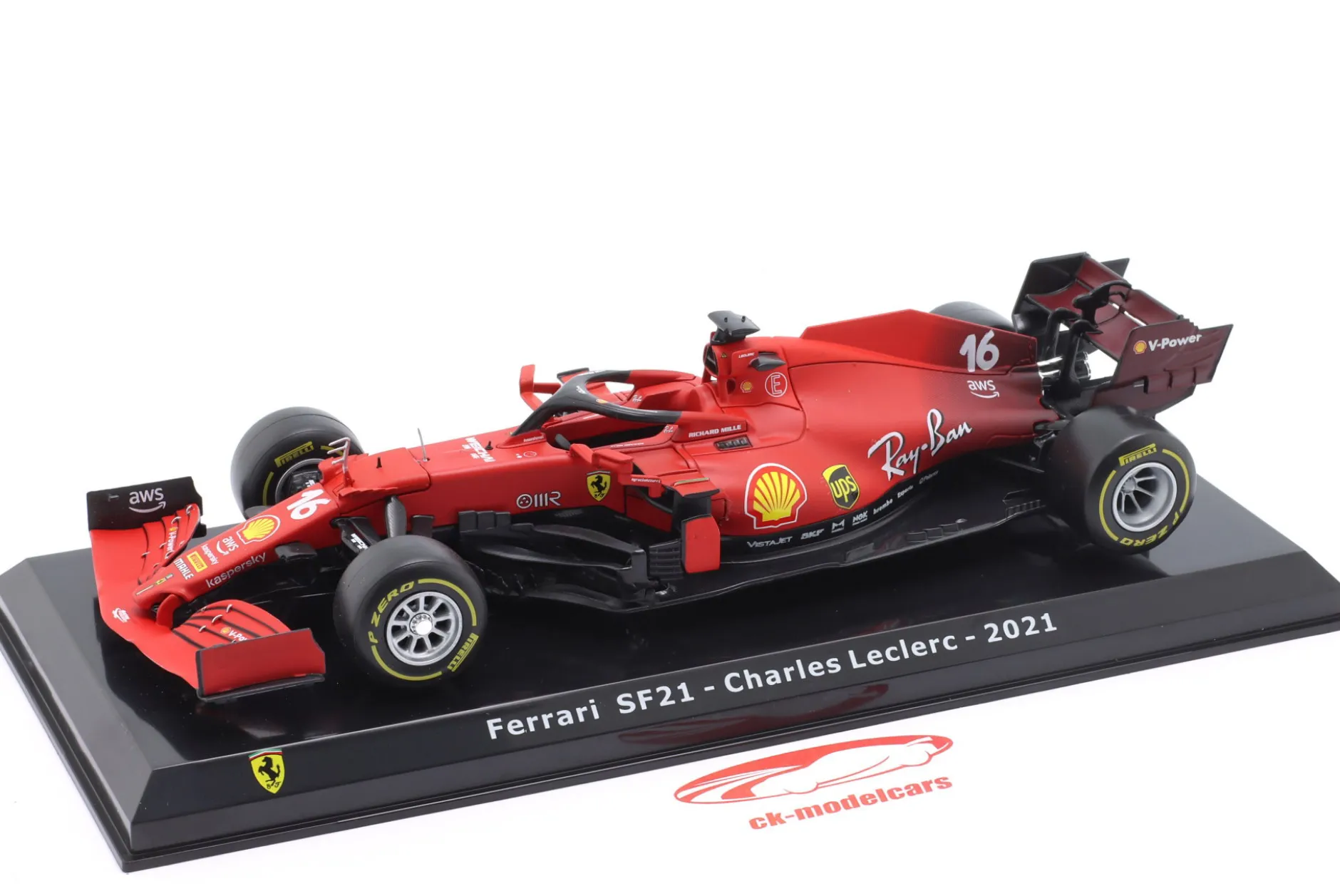 Charles Leclerc Ferrari SF21 #16 Formel 1 2021 1:24 Premium Collecitbles