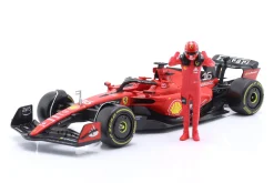 Charles Leclerc Ferrari SF-23 #16 Formel 1 2023 mit Figur 1:24 Bburago