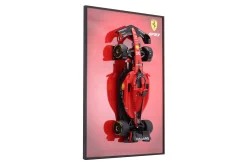 Charles Leclerc Ferrari SF-23 #16 im Bilderrahmen Formel 1 2023 1:10 Bburago