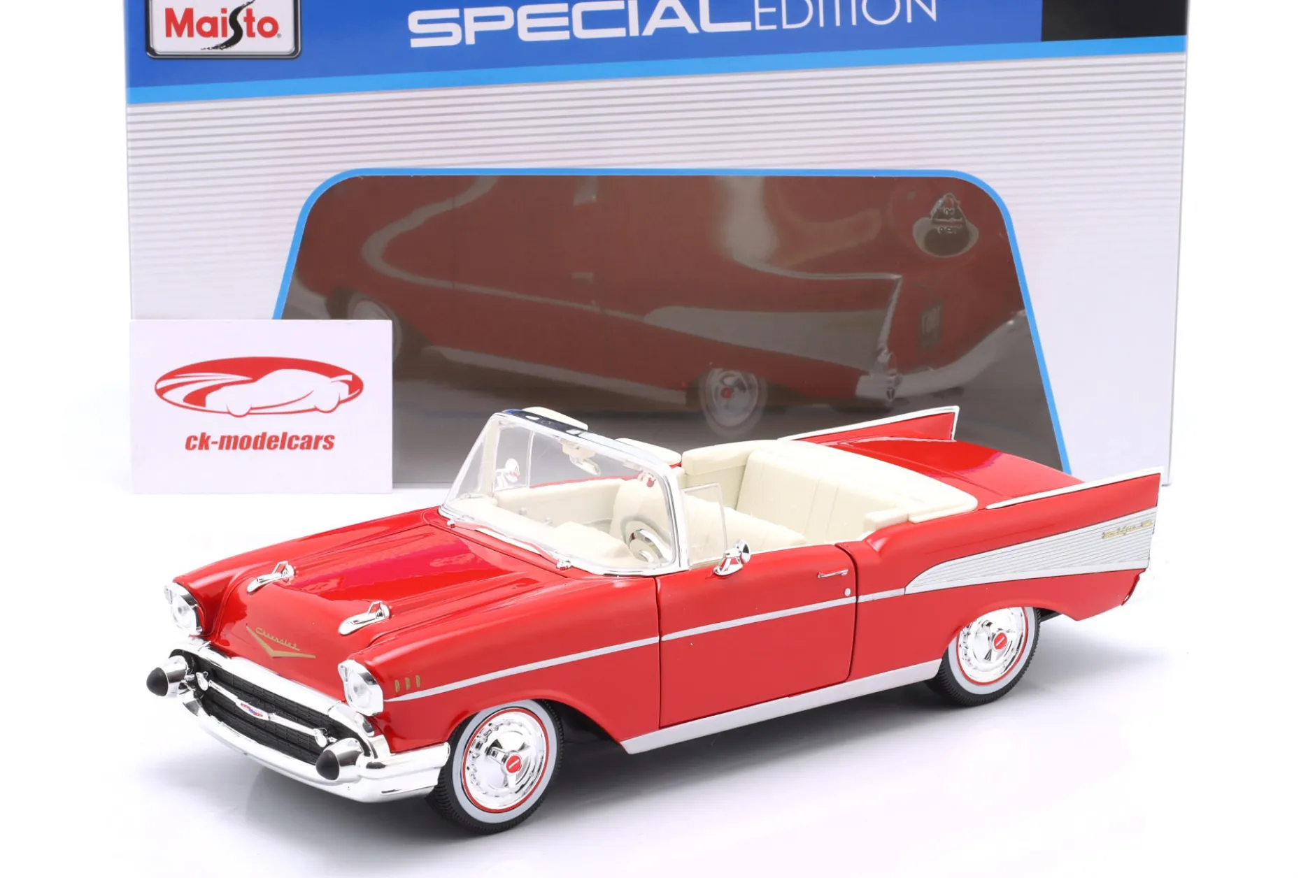 Chevrolet Bel Air Convertible Baujahr 1957 rot 1:18 Maisto