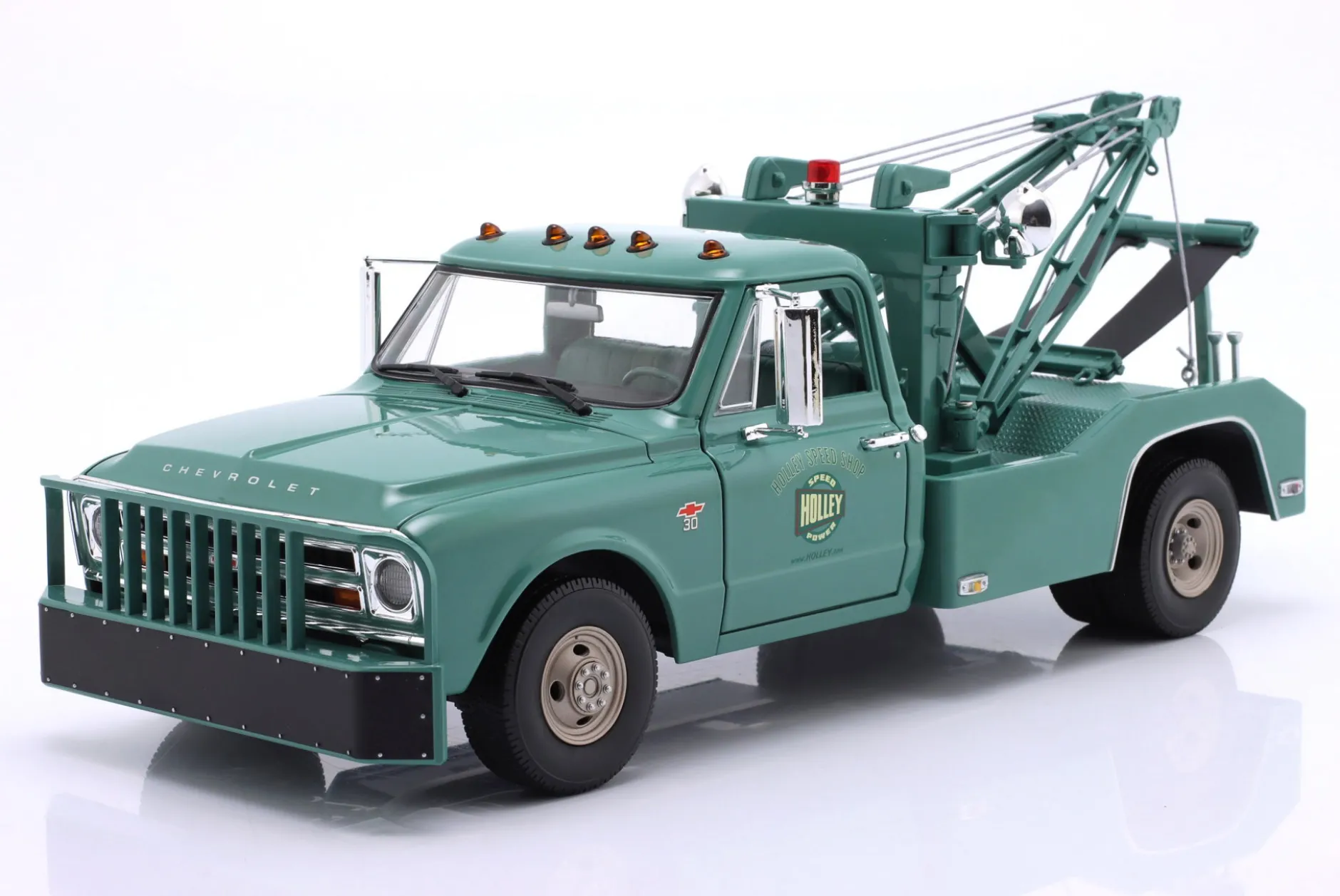 Chevrolet C-30 Abschleppwagen Holley Speed Shop 1967 grün 1:18 Greenlight