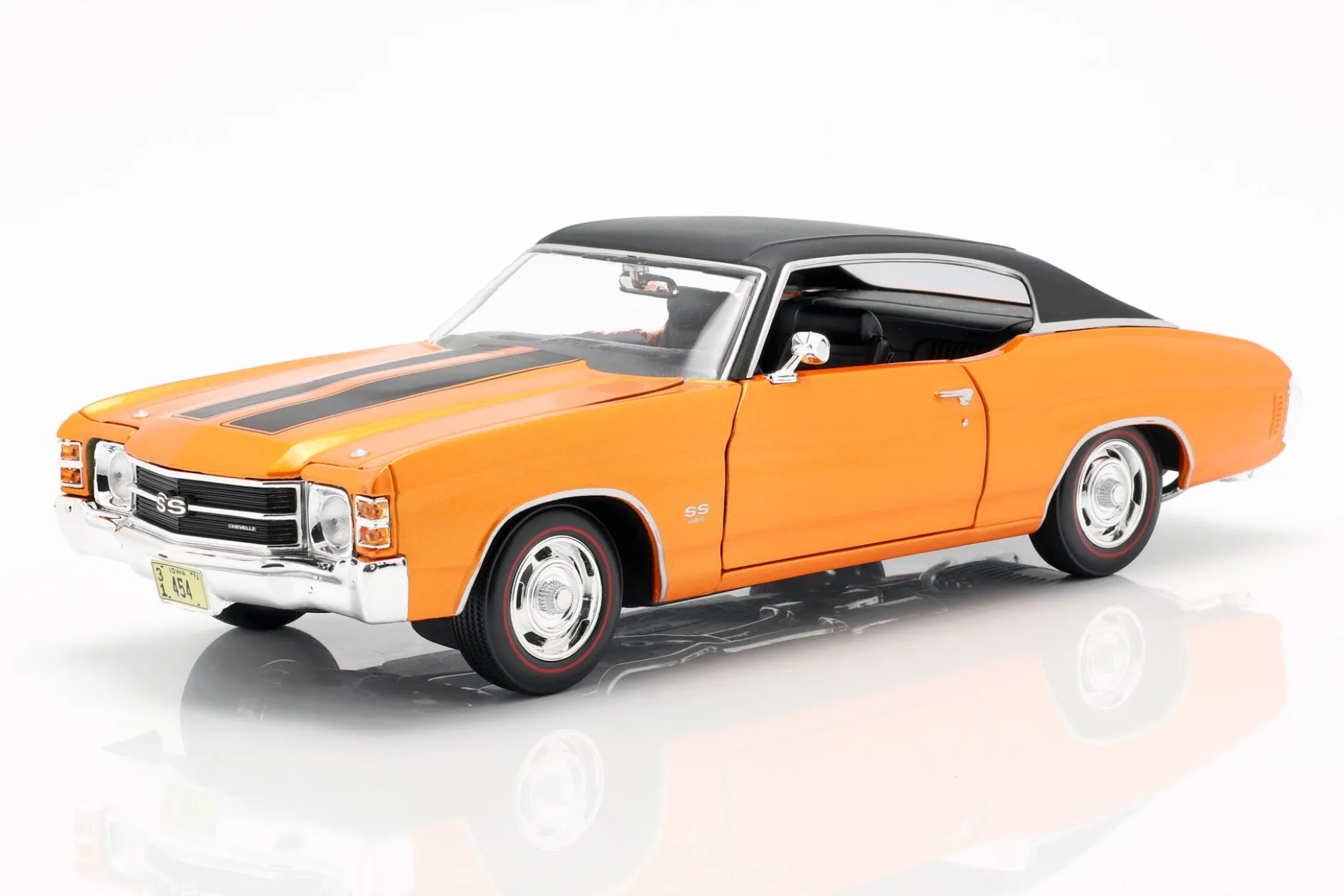 Chevrolet Chevelle SS 454 Sport Coupe 1971 orange metallic / schwarz 1:18 Maisto