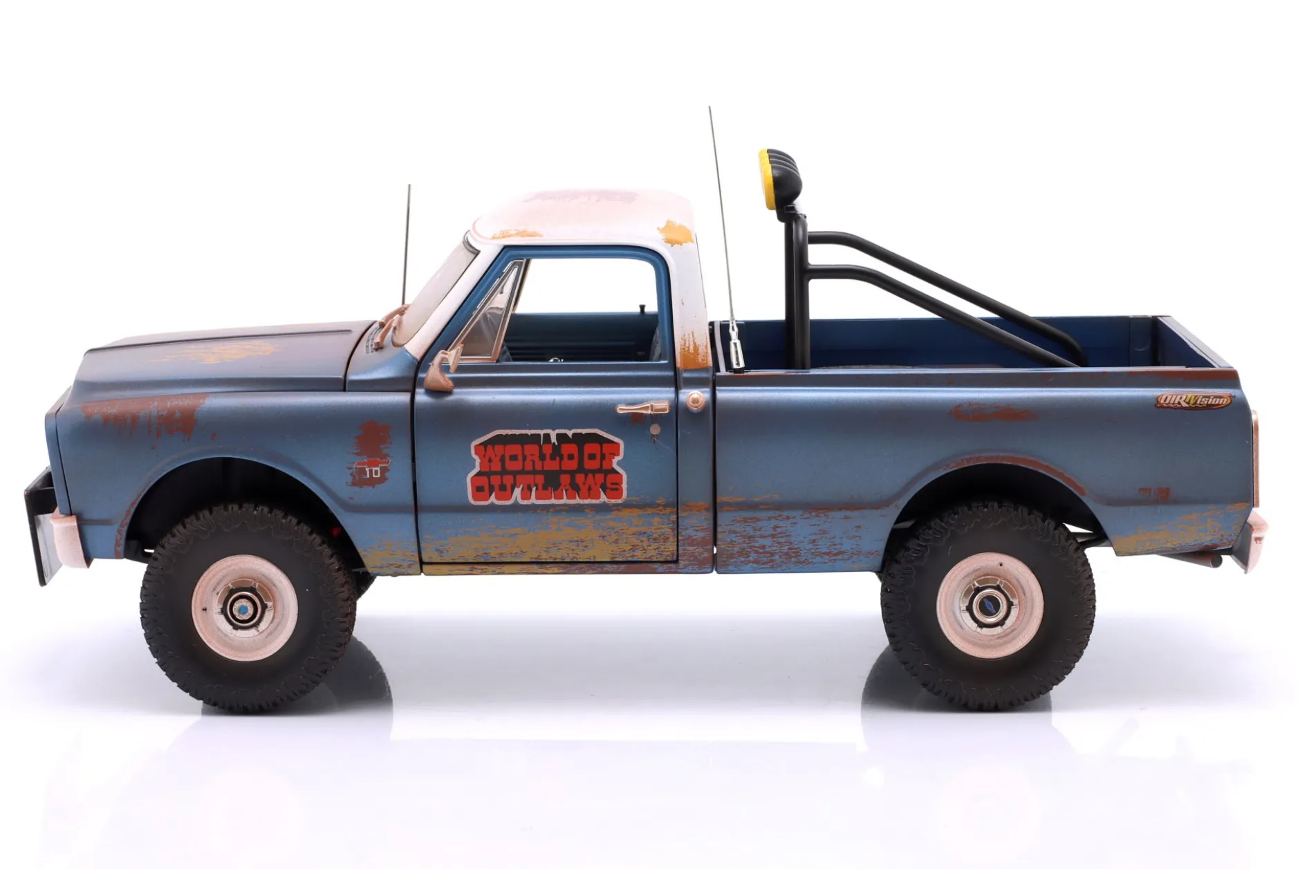 Chevrolet K-10 Push Truck World of Outlaws 1967 blau 1:18 GMP