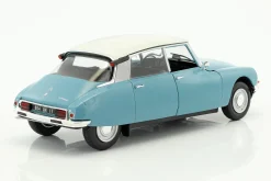 Citroen DS Special Baujahr 1972 hellblau / weiß 1:18 Solido