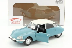 Citroen DS Special Baujahr 1972 hellblau / weiß 1:18 Solido