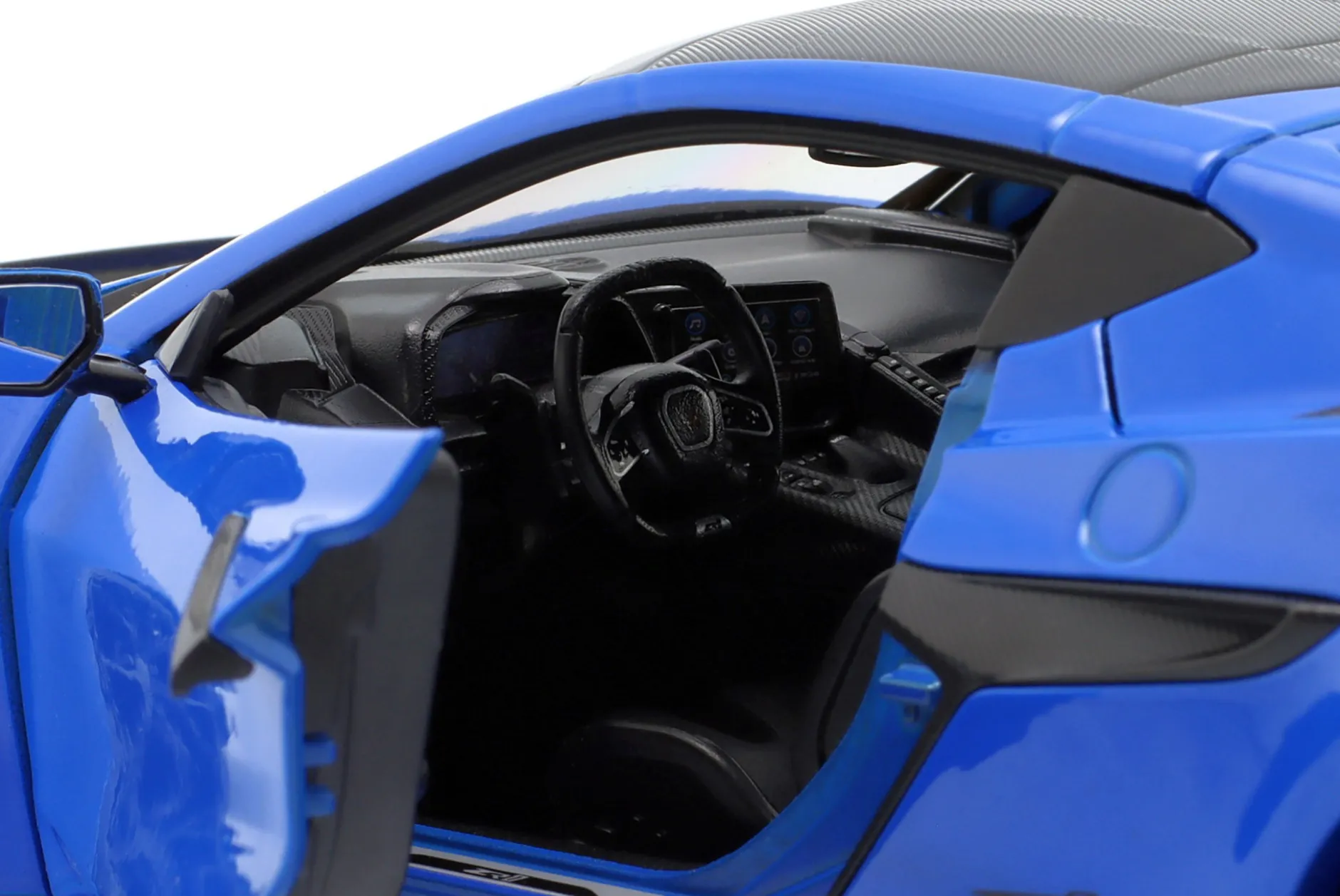 Corvette ZR1 (C8) Coupe Baujahr 2026 Riptide blau metallic 1:18 Maisto