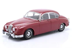 Daimler 250 V8 RHD Baujahr 1962 rot 1:18 KK-Scale