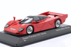 Dauer Porsche 962 GT Street Version 1994 rot 1:43 Minichamps