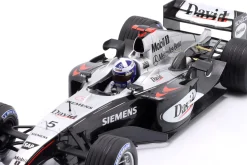 David Coulthard McLaren MP4/19 #5 Formel 1 2004 1:18 Minichamps