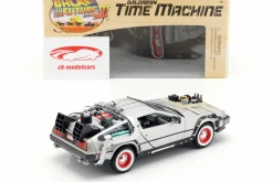 DeLorean Time Machine Back to the Future III 1:24 Welly