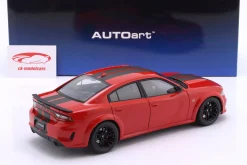 Dodge Charger Scat Pack Widebody rot 1:18 AUTOart