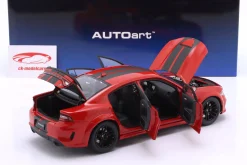 Dodge Charger Scat Pack Widebody rot 1:18 AUTOart