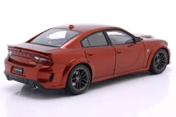 Dodge Charger SRT Hellcat Redeye Jailbreak zimtbraun 1:18 AUTOart