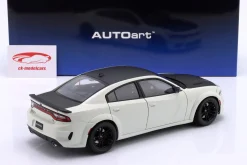 Dodge Charger SRT Hellcat Redeye Jailbreak weiß 1:18 AUTOart