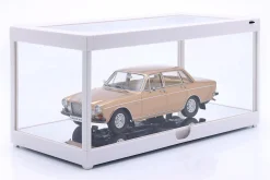 Einzelvitrine weiß mit LED-Beleuchtung für Maßstab 1:18 Triple9