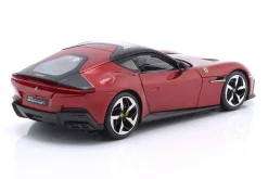 Ferrari 12Cilindri Baujahr 2024 dunkelrot metallic 1:24 Bburago