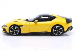 Ferrari 12Cilindri Baujahr 2024 Modena gelb 1:18 Polistil