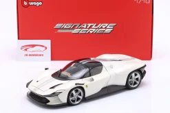 Ferrari Daytona SP3 Closed Top 2022 weiß 1:18 Bburago Signature