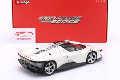 Ferrari Daytona SP3 Closed Top 2022 weiß 1:18 Bburago Signature