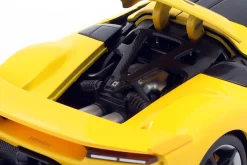 Ferrari F80 Baujahr 2024 gelb 1:24 Bburago