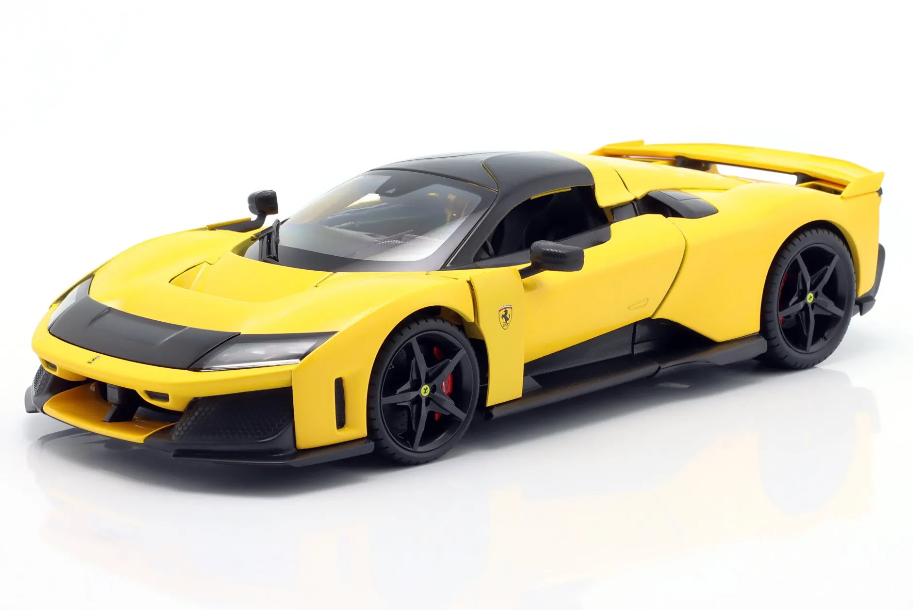 Ferrari F80 Baujahr 2024 gelb 1:18 Bburago
