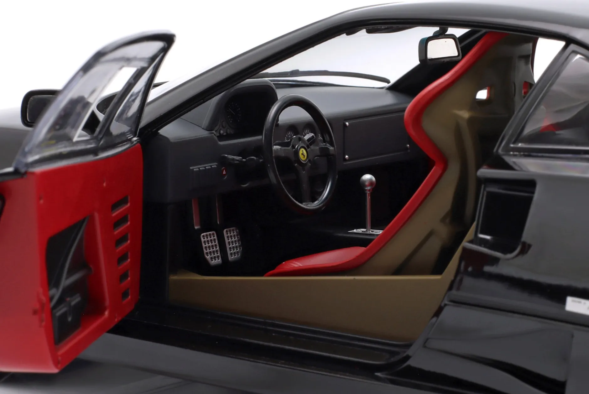 Ferrari F40 Lightweight Baujahr 1990 schwarz 1:12 KK-Scale