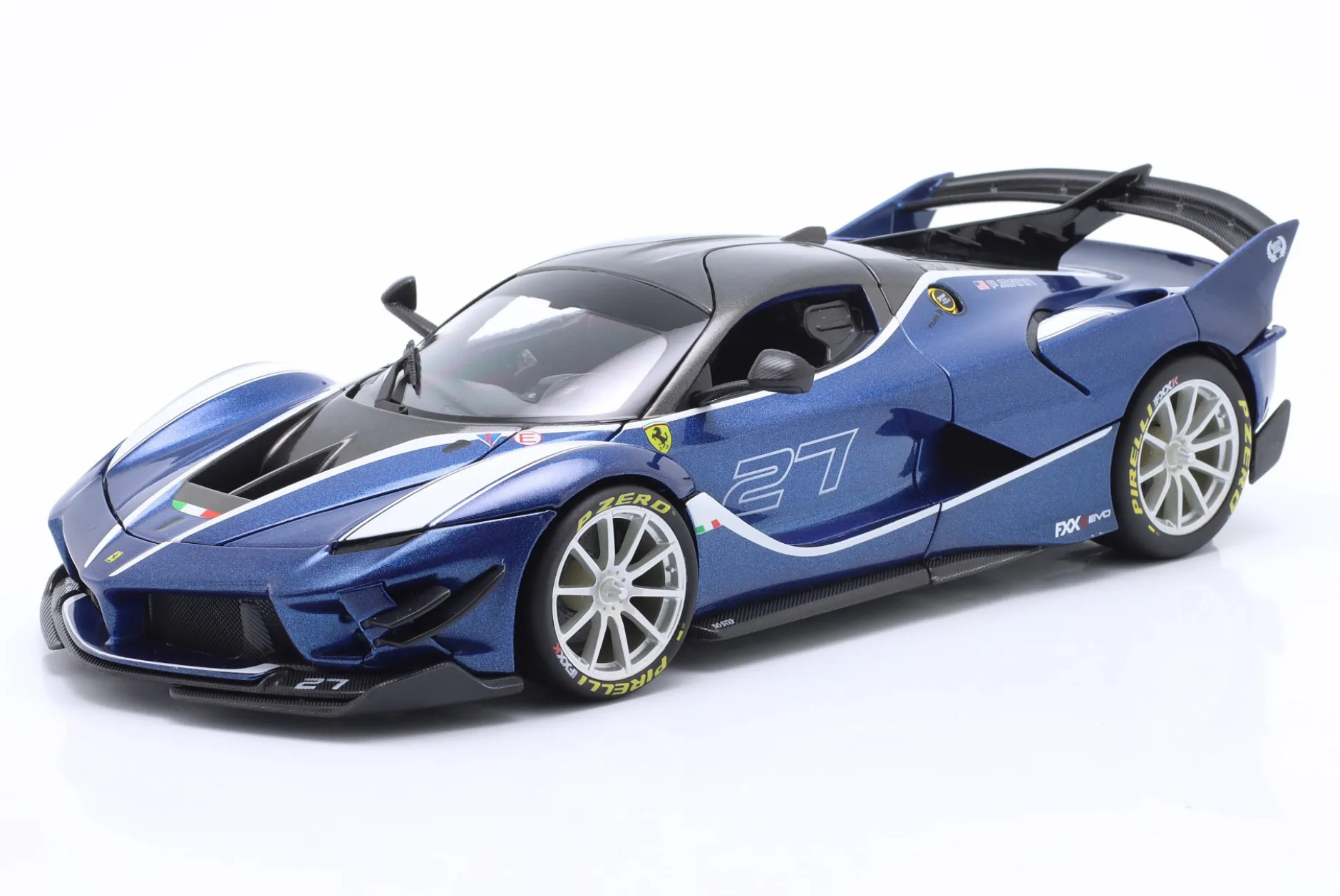 Ferrari FXX-K Evo 2017 Peter Mann #27 Tour de France blau 1:18 Bburago