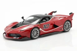 Ferrari FXX-K #10 rot 1:24 Bburago