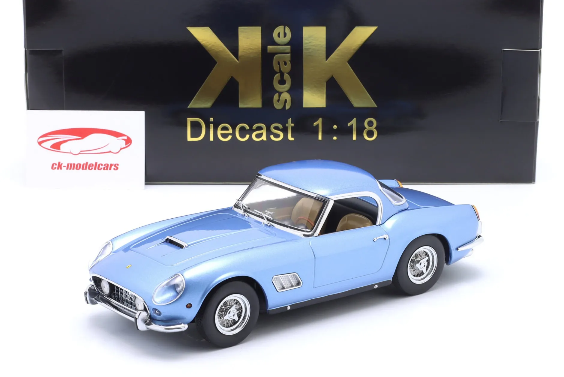 Ferrari 250 GT California Spyder Baujahr 1960 hellblau metallic 1:18 KK-Scale