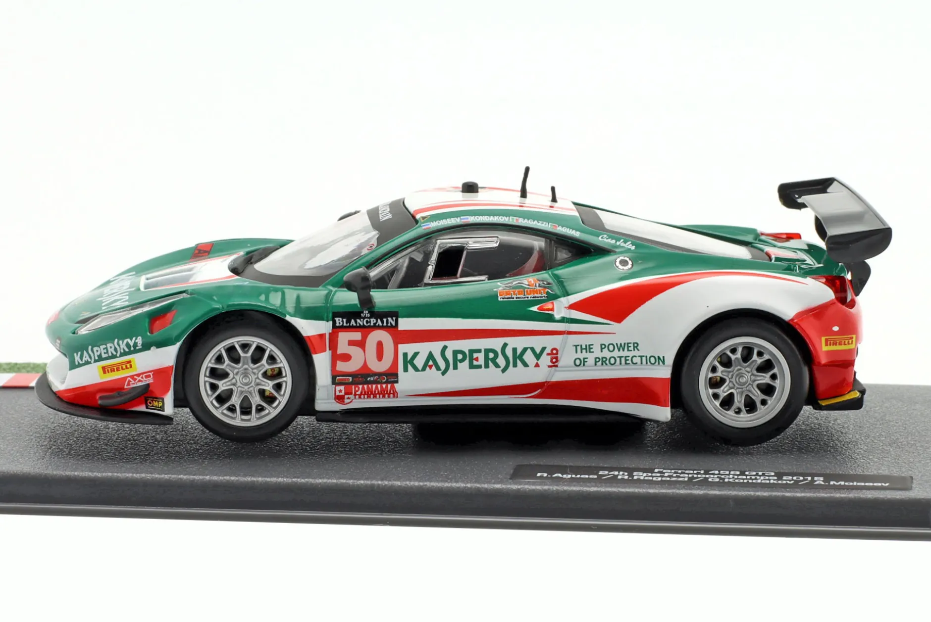 Ferrari 458 GT3 #50 24h Spa 2015 AF Corse 1:43 Altaya