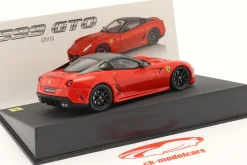 Ferrari 599 GTO Baujahr 2010 mit Vitrine rot 1:43 Altaya