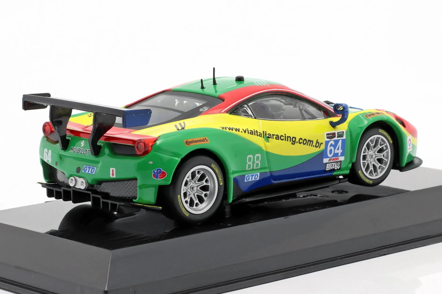 Ferrari 458 Italia GT3 #64 24h Daytona 2015 Scuderia Corsa 1:43 Bburago