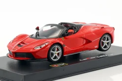 Ferrari LaFerrari Aperta rot 1:43 Bburago Signature