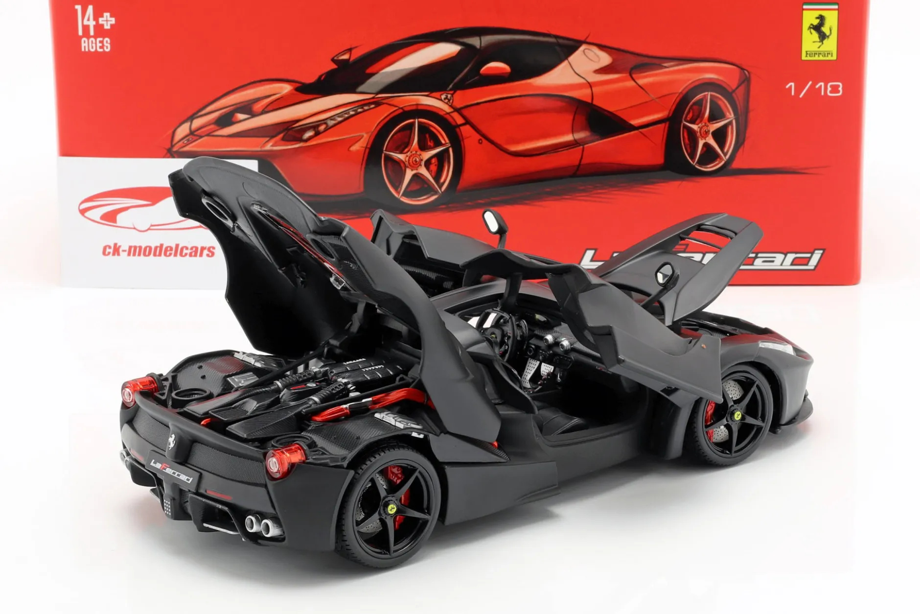 Ferrari LaFerrari Baujahr 2013 mattschwarz 1:18 Bburago Signature