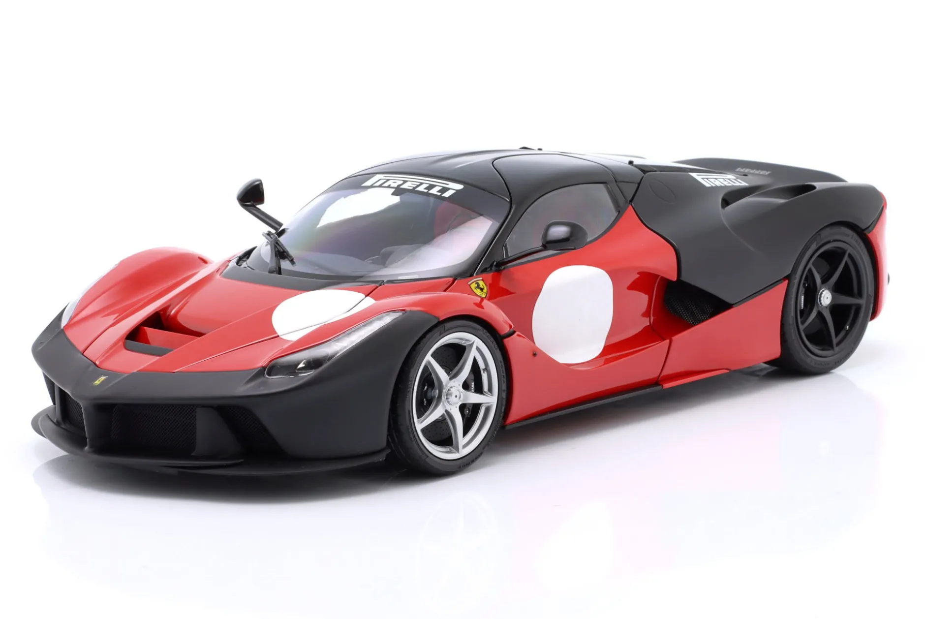 Ferrari LaFerrari 3rd Phase Prototype Test 2012 rot / schwarz 1:18 BBR