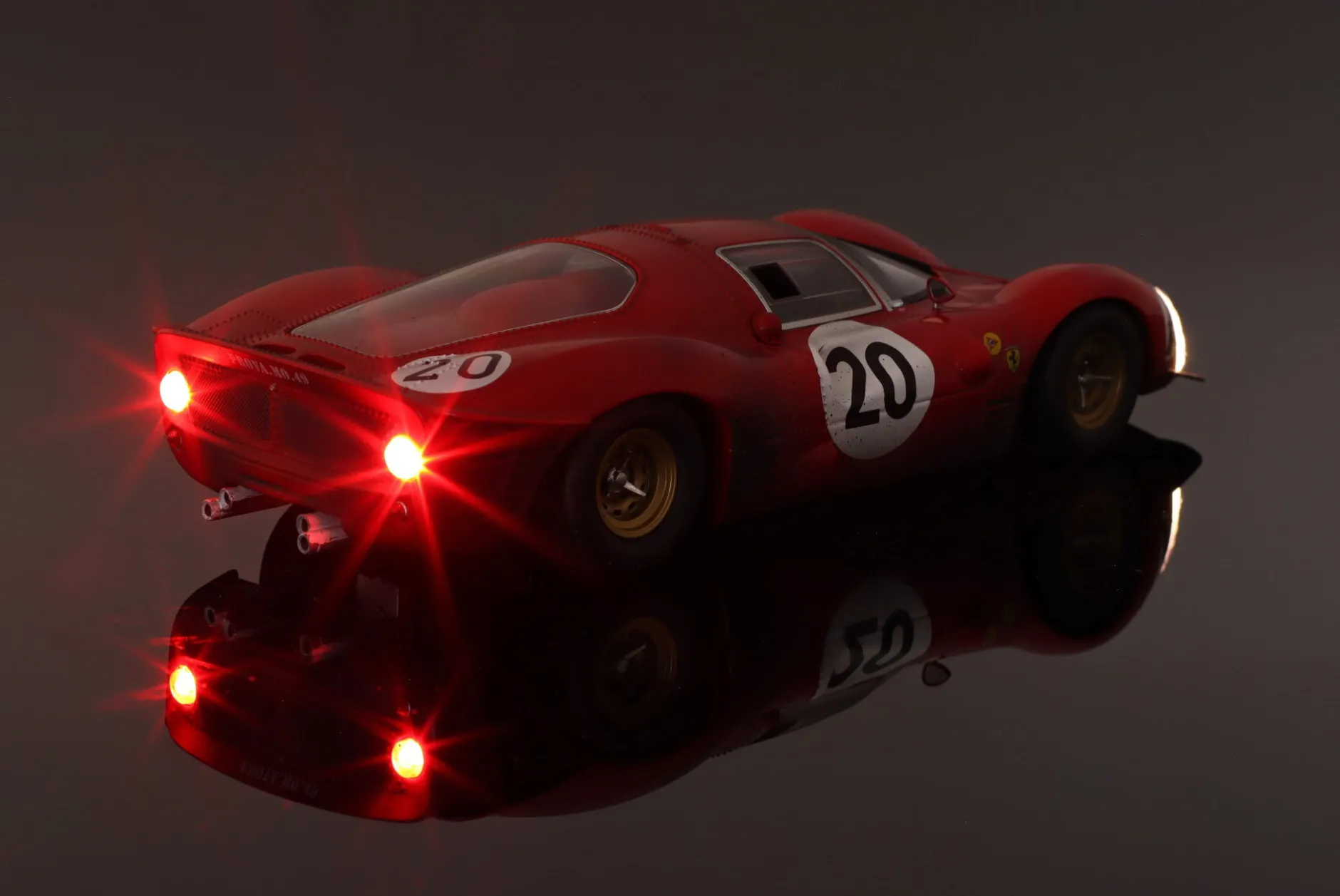 Ferrari 330 P3 Coupé #20 24h LeMans 1966 Dirty Version 1:18 WERK83
