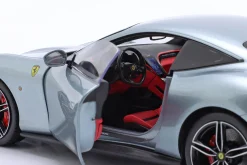 Ferrari Roma Baujahr 2019 titangrau metallic 1:18 Polistil