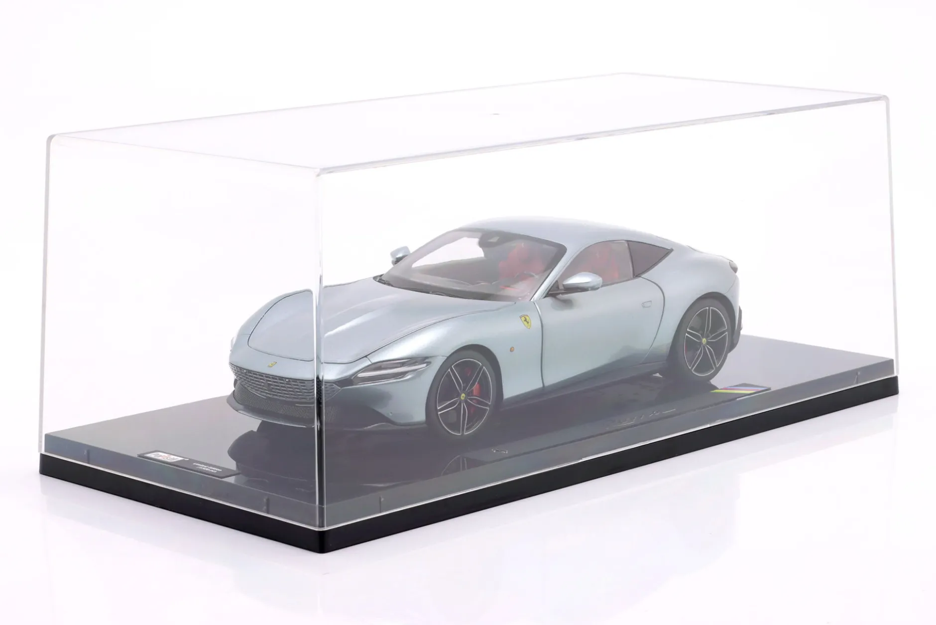 Ferrari Roma Baujahr 2019 titangrau metallic 1:18 Polistil