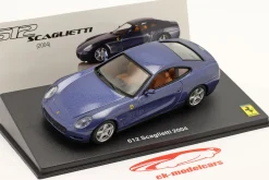 Ferrari 612 Scaglietti Baujahr 2004 mit Vitrine blau 1:43 Altaya