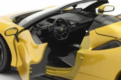 Ferrari SF90 Spider Baujahr 2021 gold metallic 1:18 Bburago