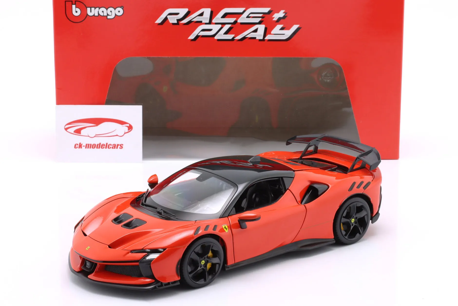 Ferrari SF90 XX Stradale Baujahr 2024 orange-rot 1:18 Bburago