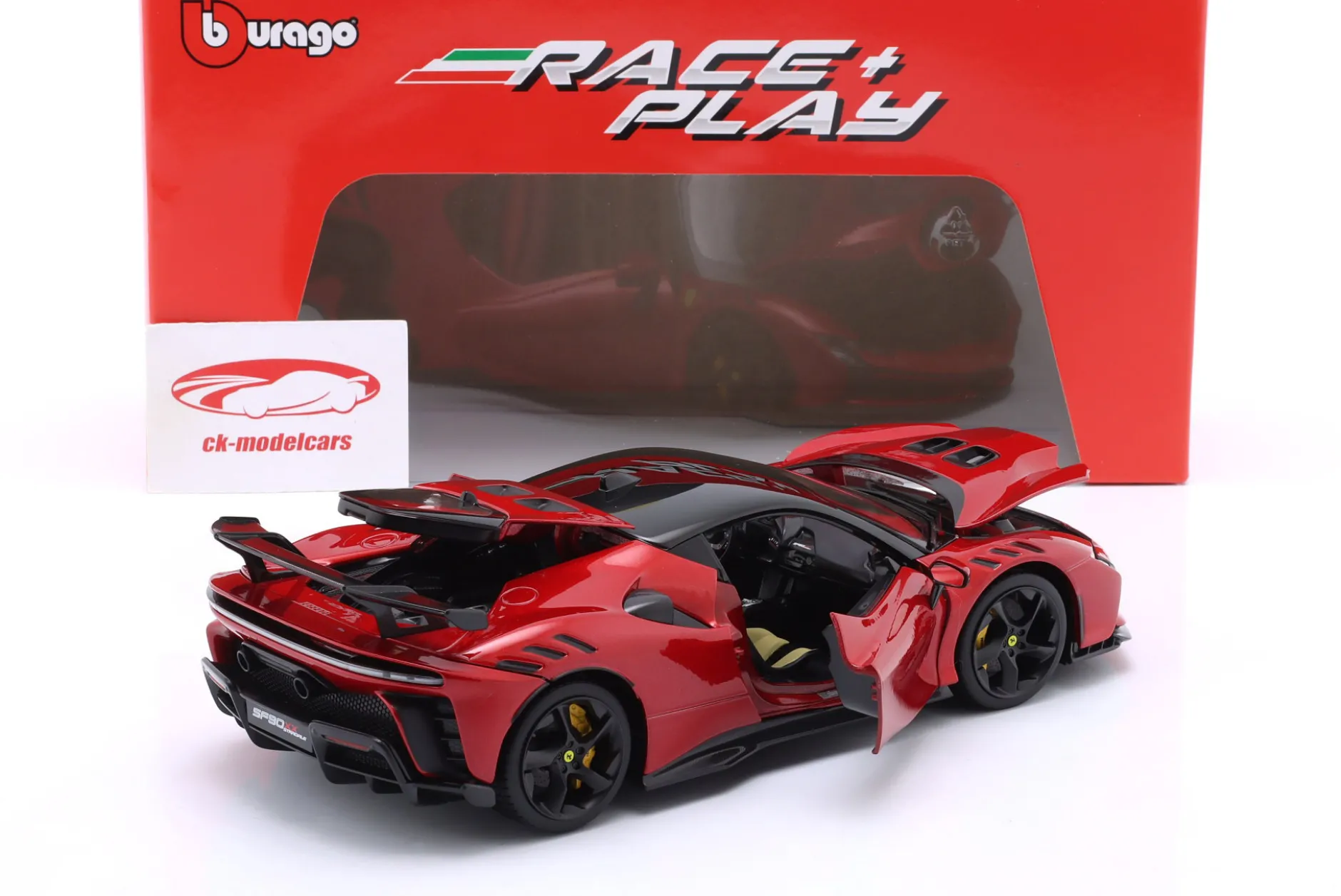 Ferrari SF90 XX Stradale Baujahr 2024 rot metallic 1:18 Bburago