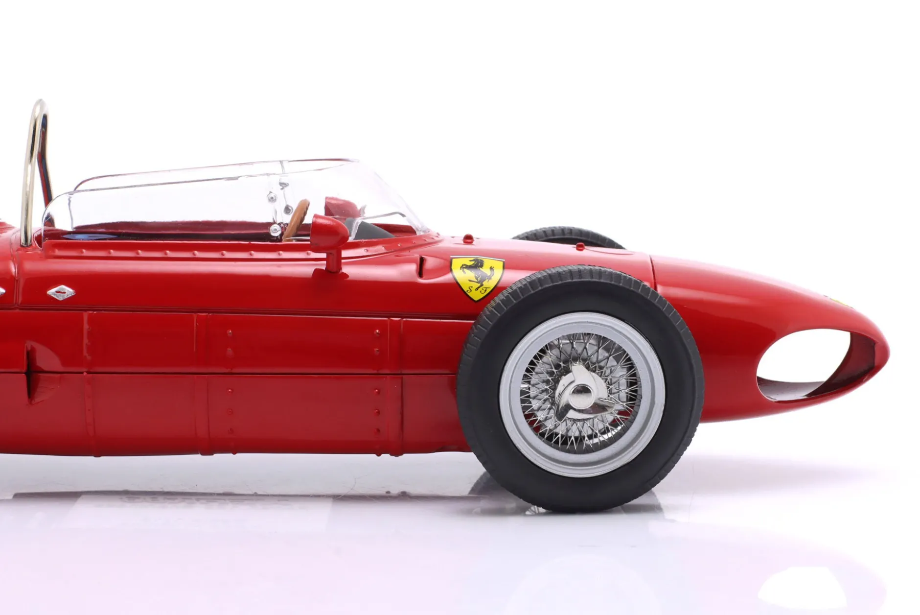 Ferrari 156 Sharknose Formel 1 1961 Plain Body Edition 1:18 WERK83