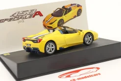 Ferrari 458 Speciale A Baujahr 2013 mit Vitrine gelb 1:43 Altaya