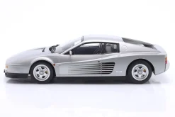 Ferrari Testarossa Baujahr 1986 silbergrau metallic 1:18 KK-Scale