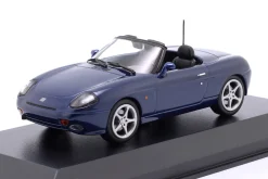 Fiat Barchetta Baujahr 1995 dunkelblau metallic 1:43 Minichamps