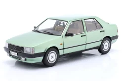 Fiat Croma 2.0 Turbo IE Baujahr 1988 ceylongrün metallic 1:18 Mitica