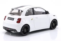 Fiat 500e Abarth Baujahr 2024 weiß 1:18 Ixo