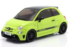 Fiat F595 Abarth Baujahr 2023 adrenalingrün 1:18 Solido
